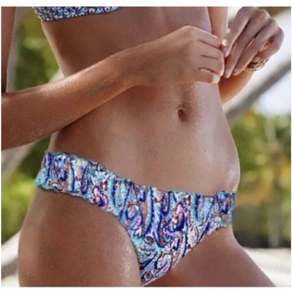 Victoria's Secret Other - Victoria’s Secret Paisley bikini bottoms scrunched M
